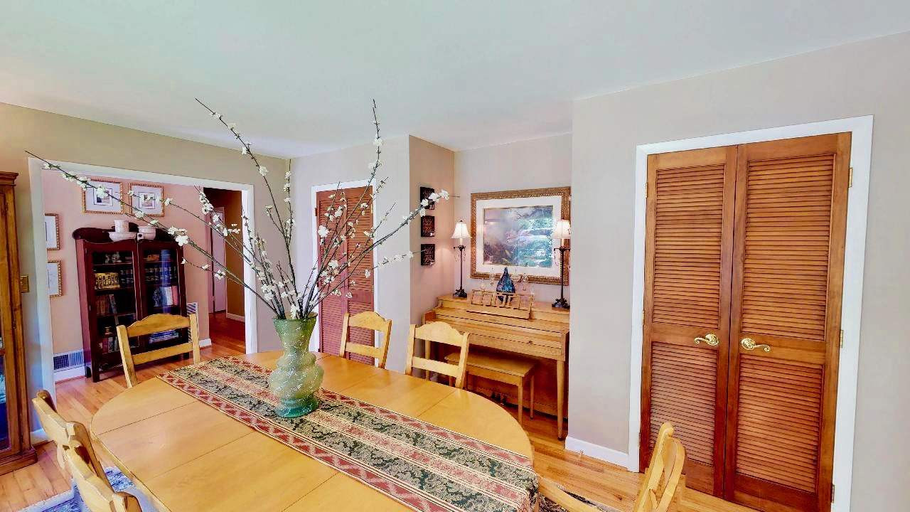 3600 Corbin Street Raleigh, NC 27612 - Photo 3 of 19 Photo 3