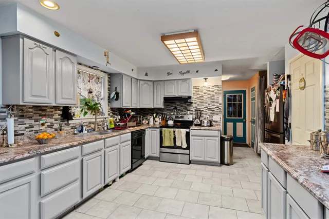 $450,000 | 15 Deer Run Road, Sheldon, VT 05483