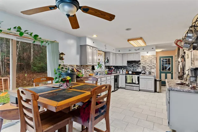 $450,000 | 15 Deer Run Road, Sheldon, VT 05483