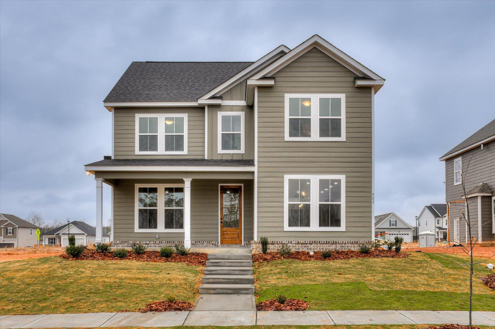 923 Walker Point Drive Grovetown, GA 30813 - Photo 2 of 44