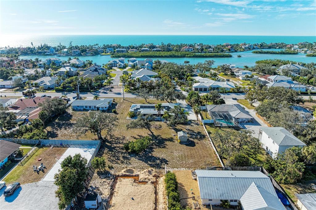 612 Bayshore Road Nokomis, FL 34275 - Photo 61 of 96 an aerial view of multiple house