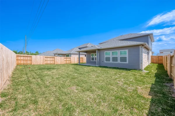 $2,650 | 8523 Lake Groove Lane, Baytown, TX 77523