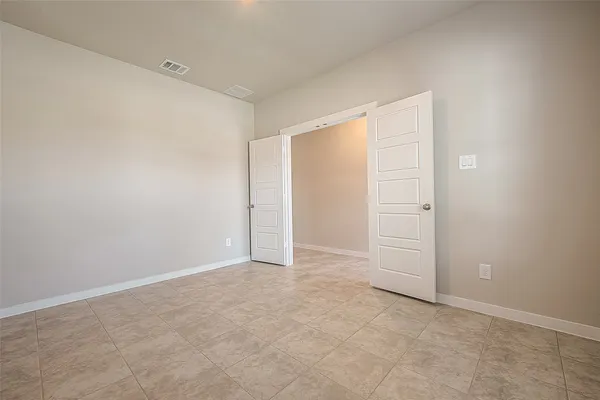 $2,650 | 8523 Lake Groove Lane, Baytown, TX 77523