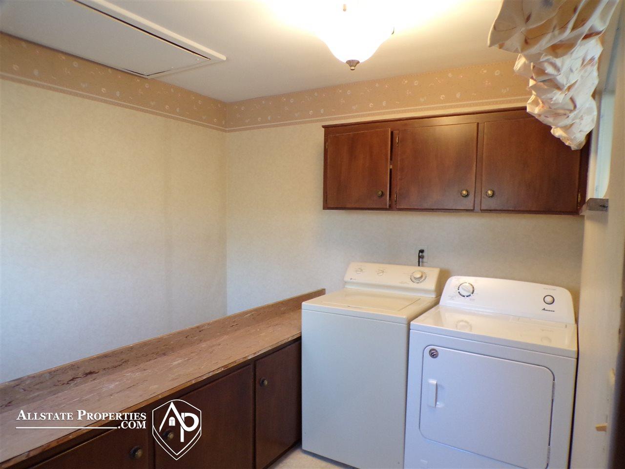 10098 East Atherton Road Davison, MI 48423 - Photo 21 of 46 50007560-20.JPG