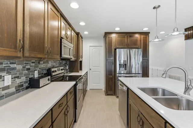 $1,299,000 | 246 Teal Lane, Manchester, TN 37355