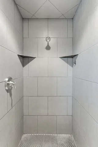 $1,299,000 | 246 Teal Lane, Manchester, TN 37355