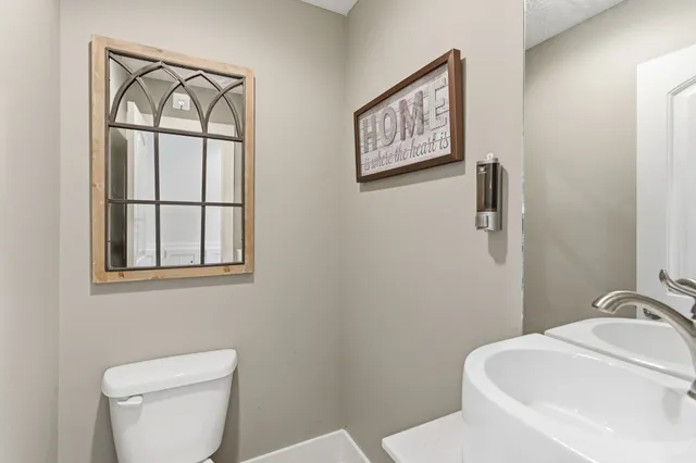 $1,299,000 | 246 Teal Lane, Manchester, TN 37355