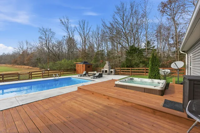 $1,299,000 | 246 Teal Lane, Manchester, TN 37355