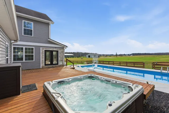 $1,299,000 | 246 Teal Lane, Manchester, TN 37355