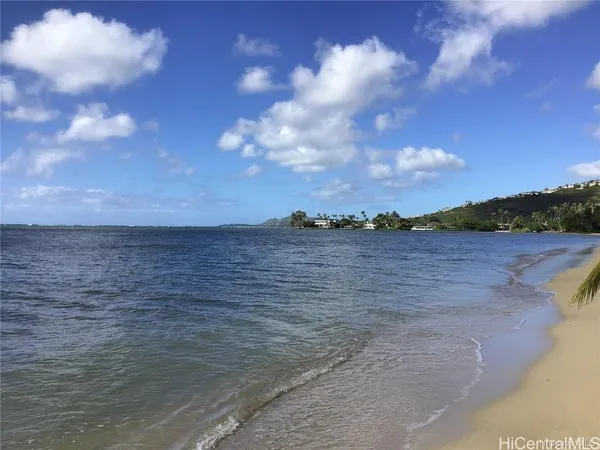 $2,000 | 301 Paiko Drive, Unit A, Honolulu, HI 96821