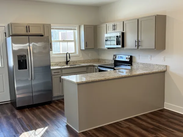$675,000 | 106 Adkins Street, Clarksville, TN 37042