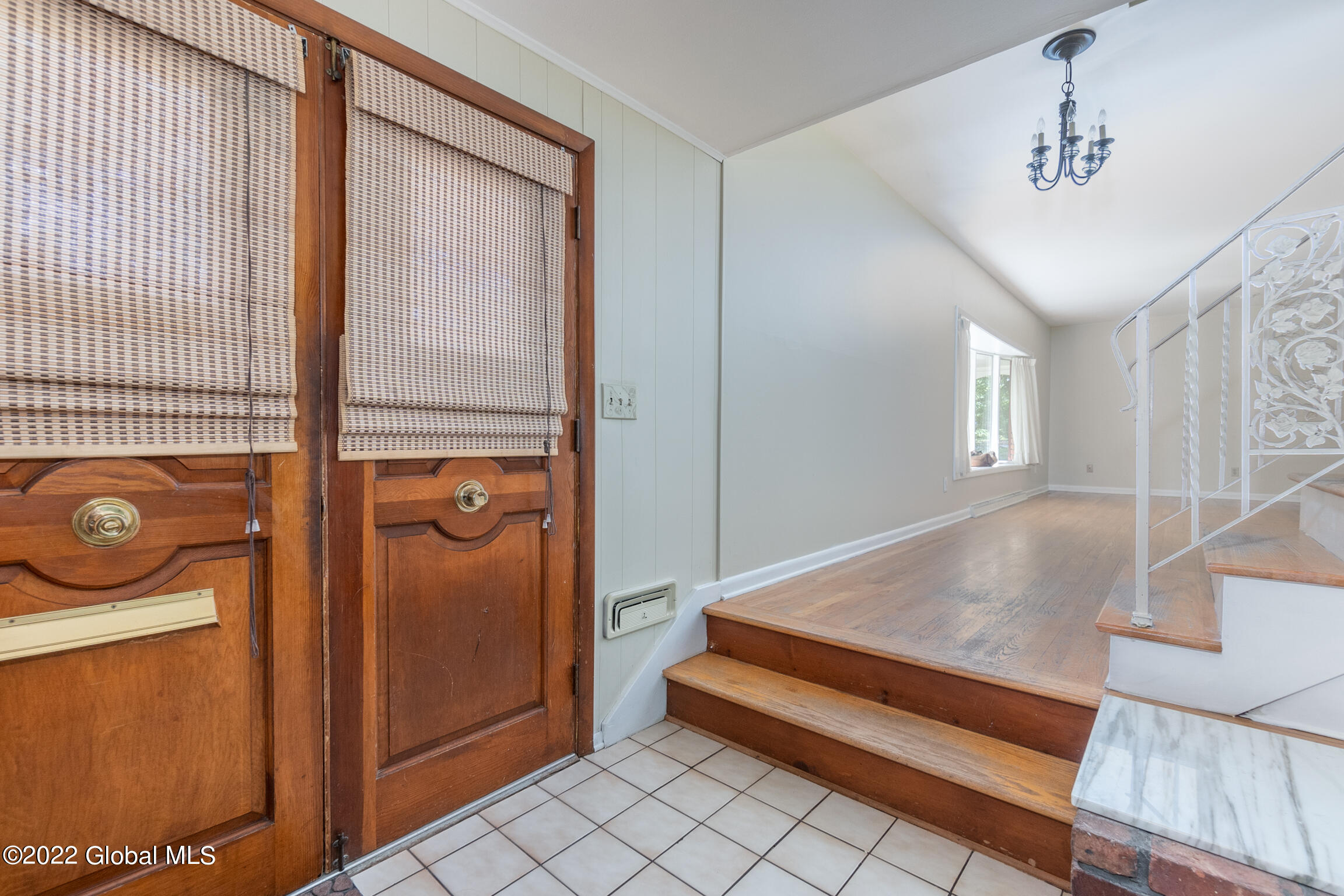 1371 Ruffner Court Niskayuna, NY 12309 - Photo 14 of 49 1371 Ruffner Ct Niskayuna NY mls-14