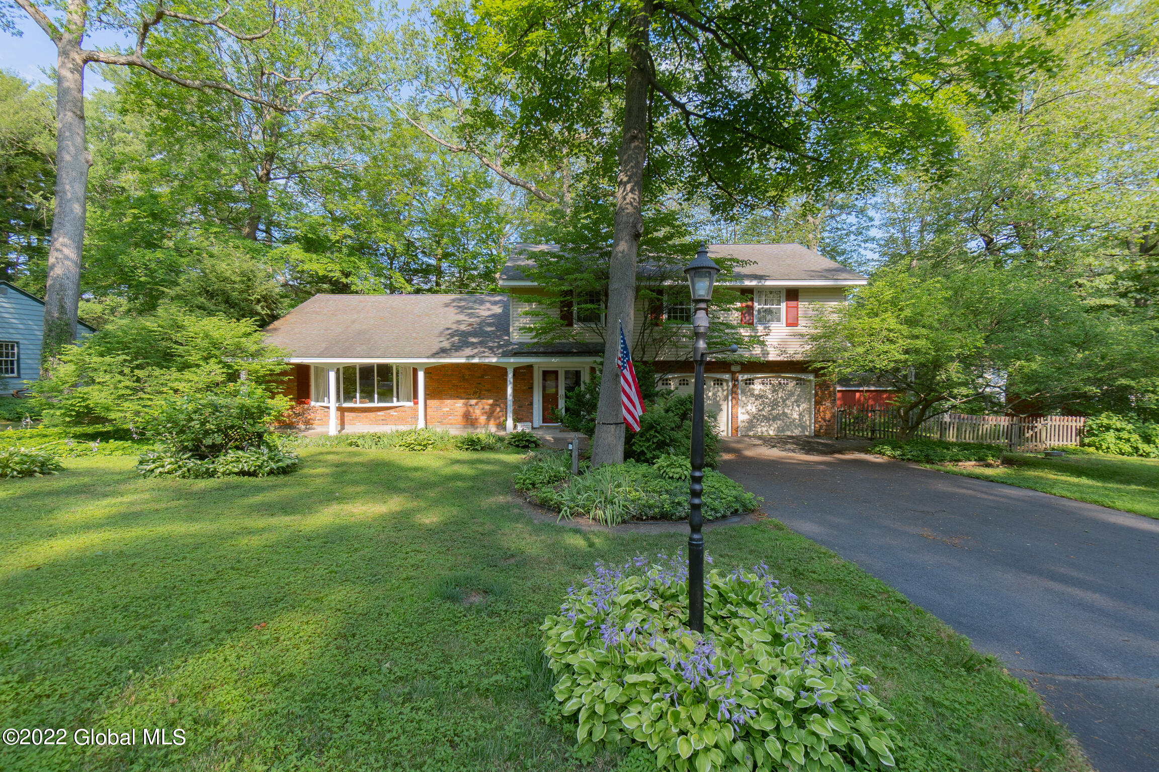 1371 Ruffner Court Niskayuna, NY 12309 - Photo 2 of 49 1371 Ruffner Ct Niskayuna NY mls-2