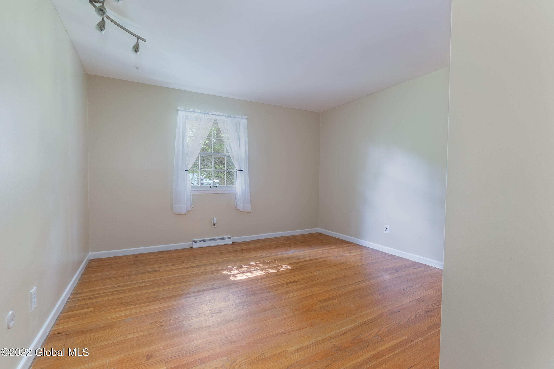 1371 Ruffner Court Niskayuna, NY 12309 - Photo 40 of 49 1371 Ruffner Ct Niskayuna NY mls-40