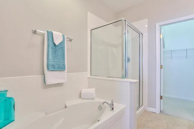 $3,000 | 4150 Four Oaks Boulevard, Tallahassee, FL 32311