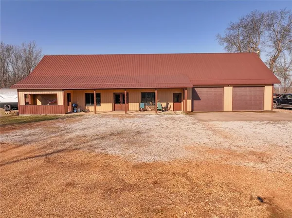$1,185,000 | 21775 South 725 Road, Stockton, MO 65785