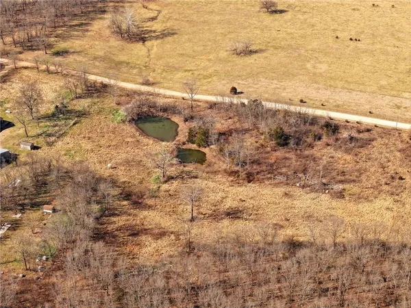 $1,185,000 | 21775 South 725 Road, Stockton, MO 65785