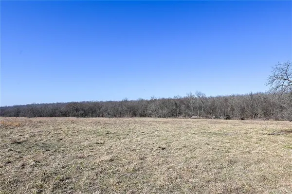 $1,185,000 | 21775 South 725 Road, Stockton, MO 65785