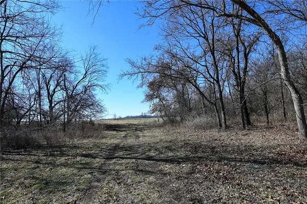 $1,185,000 | 21775 South 725 Road, Stockton, MO 65785