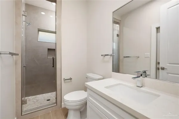 a view of walk in closet