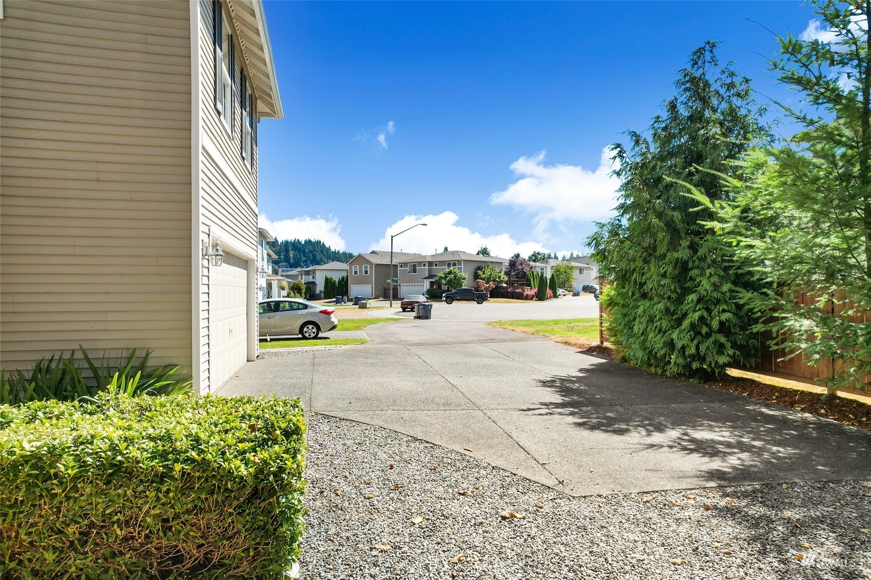 18015 168th Way Southeast Renton, WA 98058 - Photo 37 of 40 a view of a swimming pool with an outdoor seating