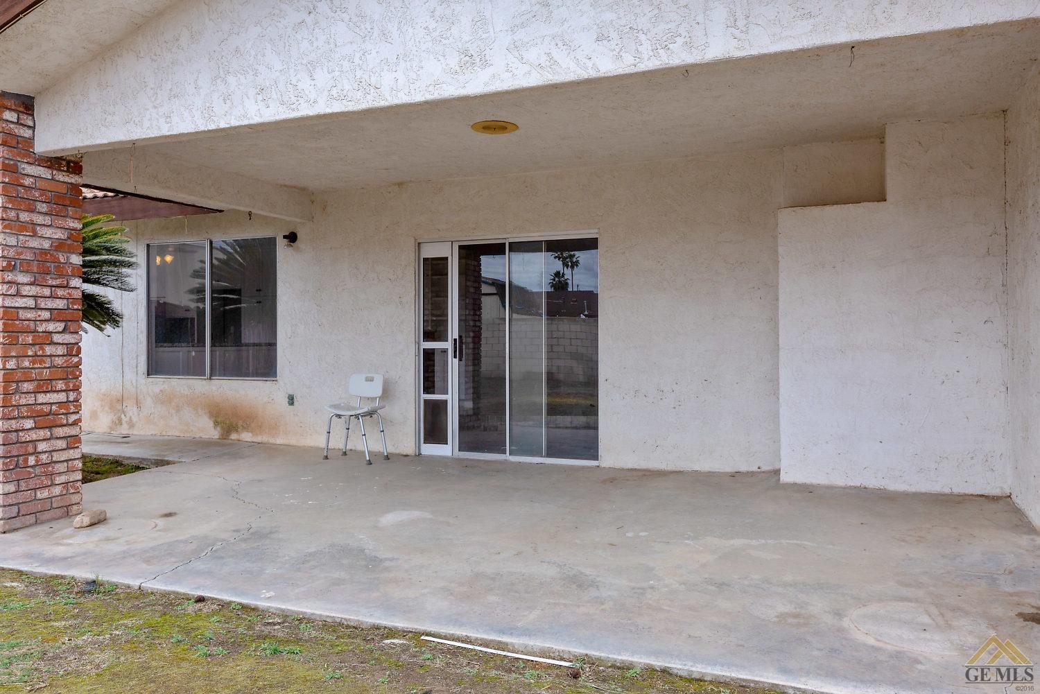 7516 Ribier Avenue Lamont, CA 93241 - Photo 19 of 21 Gallery Image 19