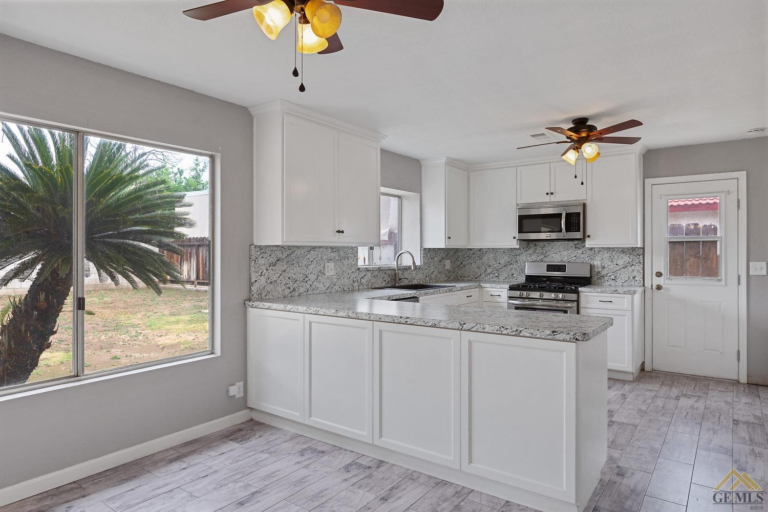 7516 Ribier Avenue Lamont, CA 93241 - Photo 6 of 21 Gallery Image 6