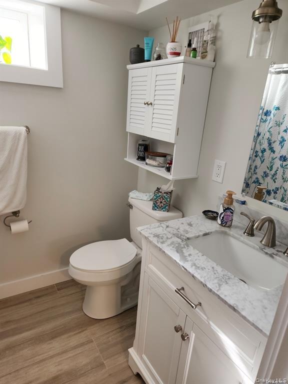 134 Ralph Avenue Babylon, NY 11702 - Photo 13 of 18
