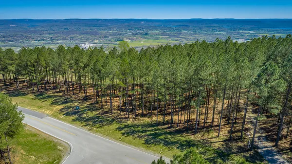 $350,000 | 0 River Bluffs Drive, Unit RB61, Jasper, TN 37347