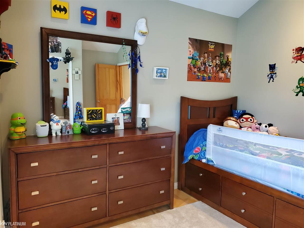 7033 Frith Road St. Clair, MI 48079 - Photo 14 of 29 50011763-13.JPG
