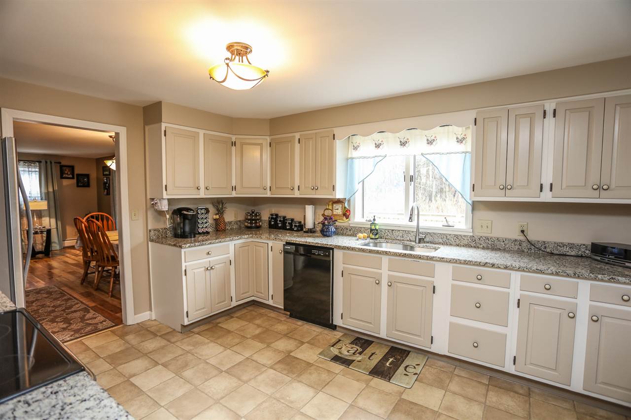 205 Old Street Road Peterborough, NH 03458 - Photo 11 of 33