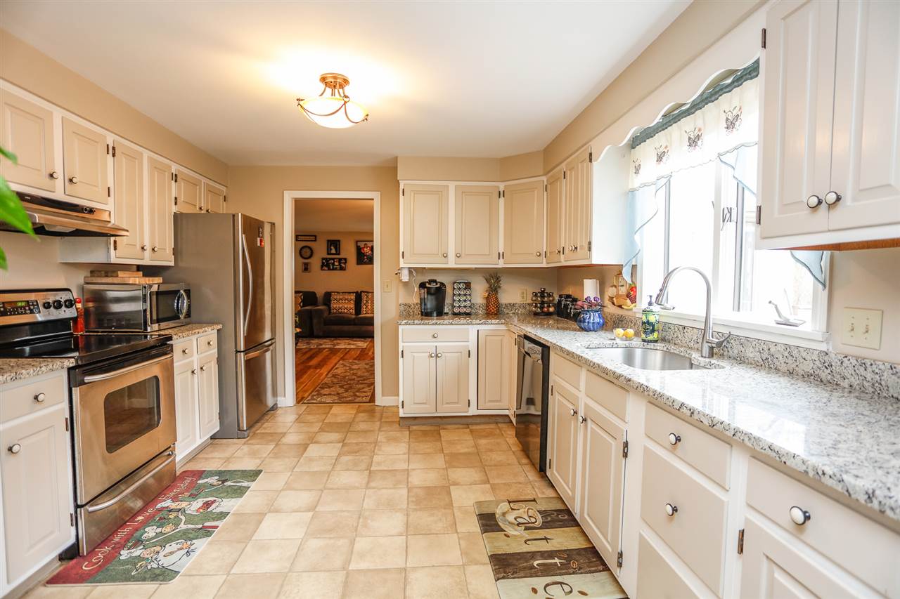 205 Old Street Road Peterborough, NH 03458 - Photo 12 of 33