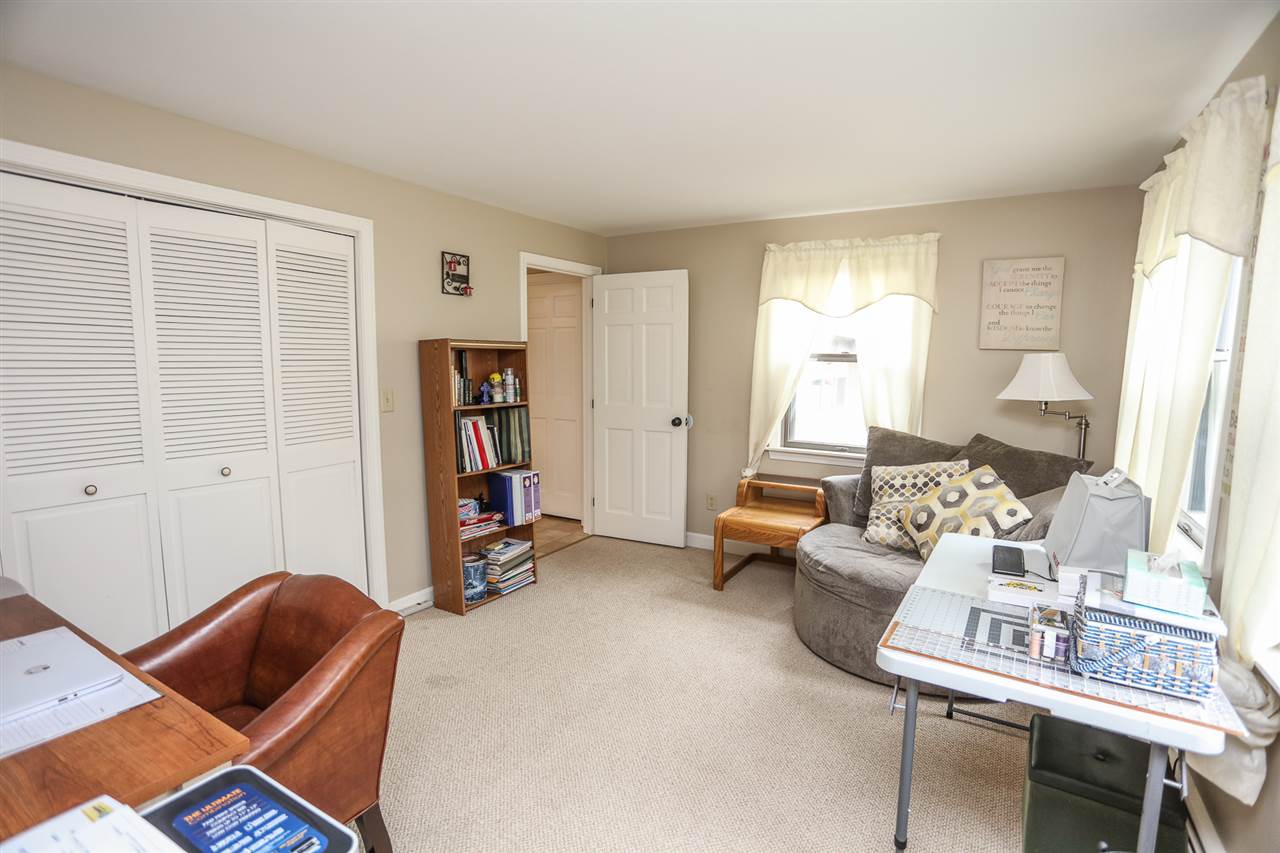 205 Old Street Road Peterborough, NH 03458 - Photo 19 of 33