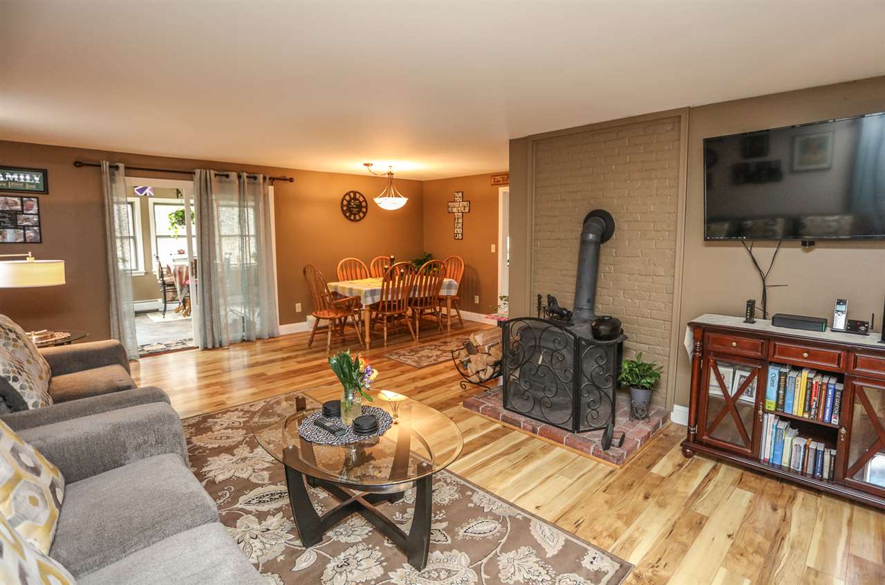 205 Old Street Road Peterborough, NH 03458 - Photo 7 of 33