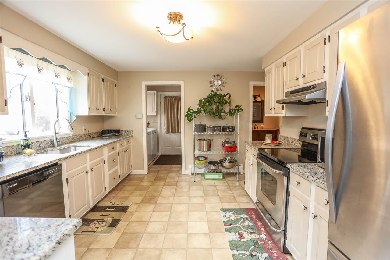 205 Old Street Road Peterborough, NH 03458 - Photo 10 of 33