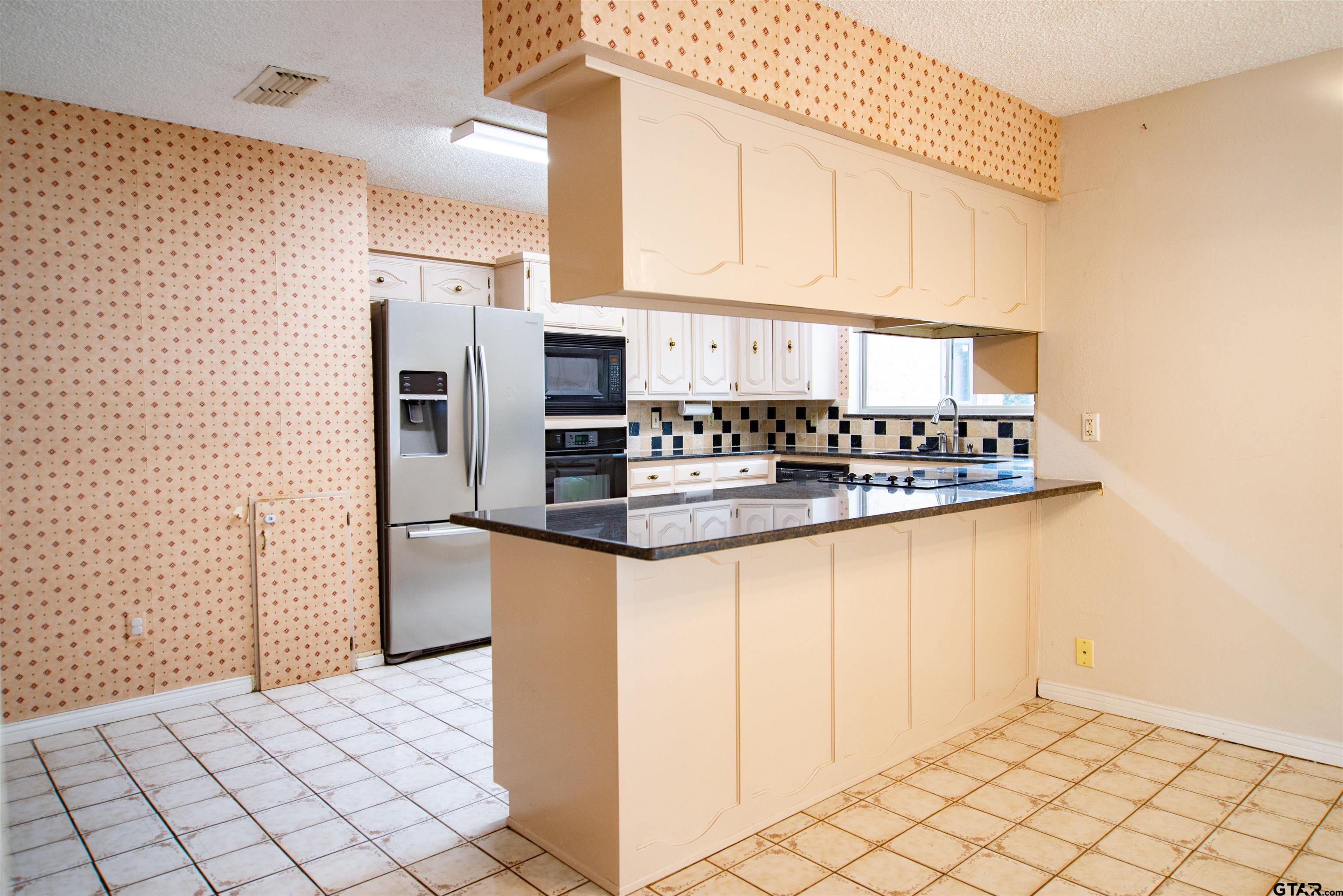 115 Raton Pass Holly Lake Ranch, TX 75765 - Photo 8 of 46