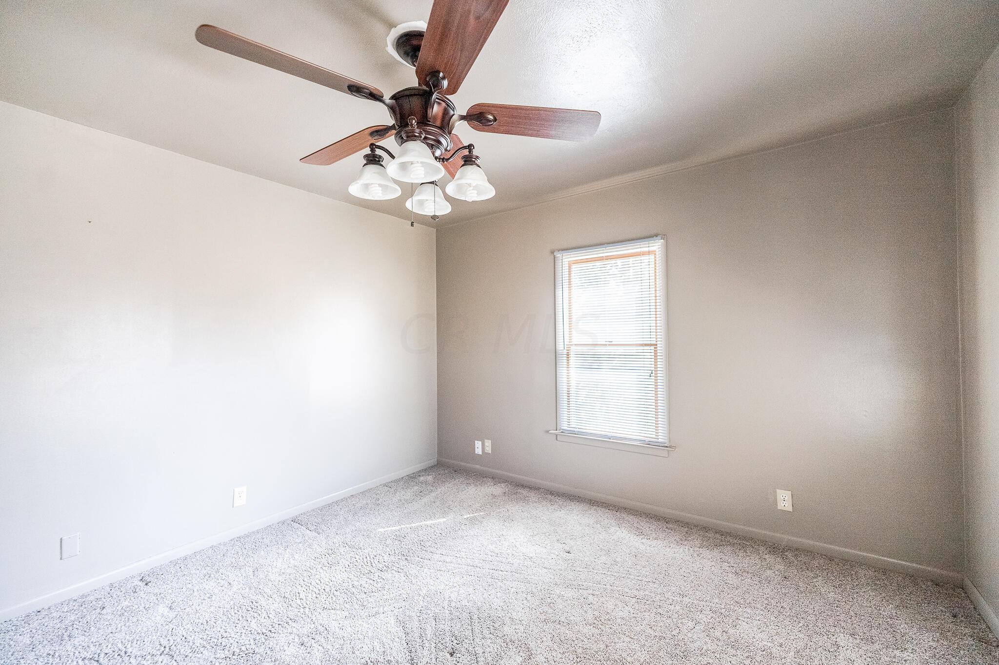 681 Lunbeck Road Chillicothe, OH 45601 - Photo 20 of 39 DSC00917