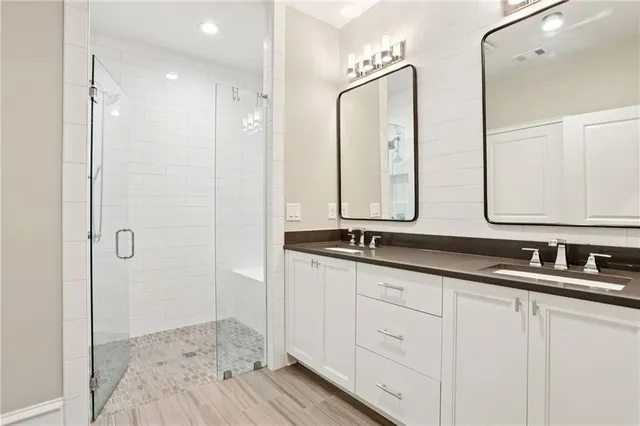 $879,000 | 3445 Landen Pine Court Northeast, Atlanta, GA 30305