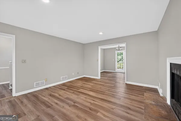 $1,950 | 5917 South Deshon Court, Lithonia, GA 30058