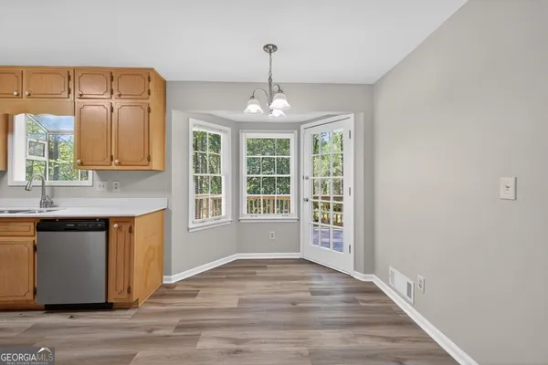 $1,950 | 5917 South Deshon Court, Lithonia, GA 30058