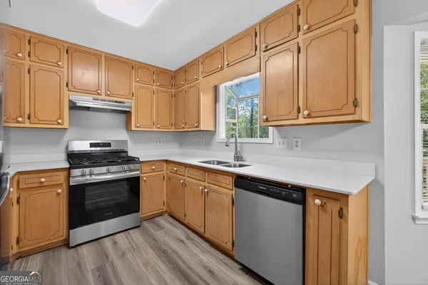 $1,950 | 5917 South Deshon Court, Lithonia, GA 30058