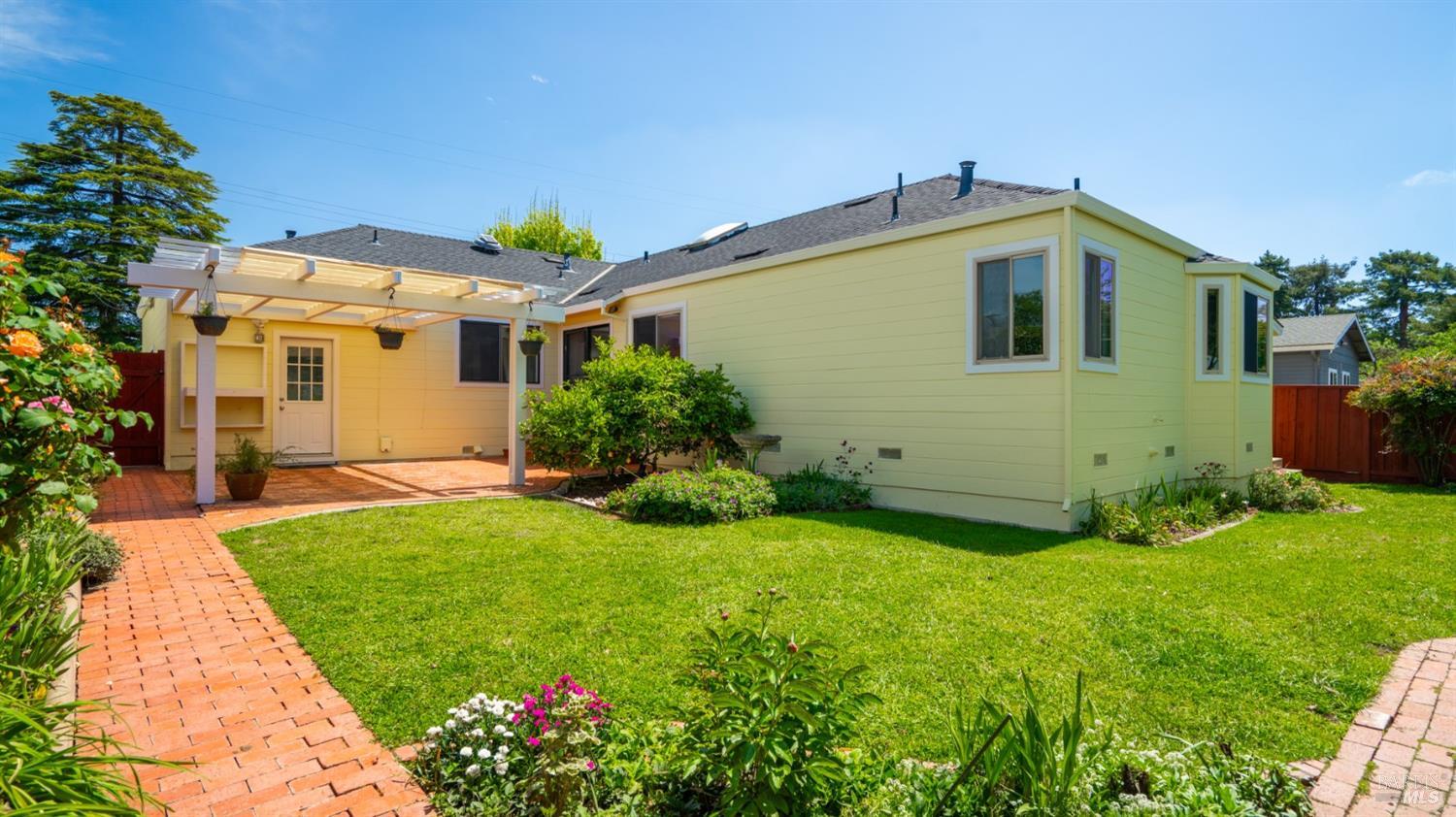 21451 Rizzo Avenue Castro Valley, CA 94546 - Photo 26 of 35