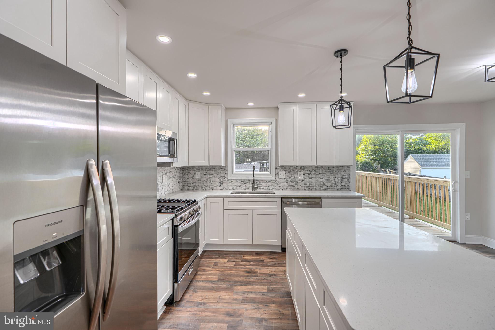 7518 Harmans Road Harmans, MD 21077 - Photo 12 of 42