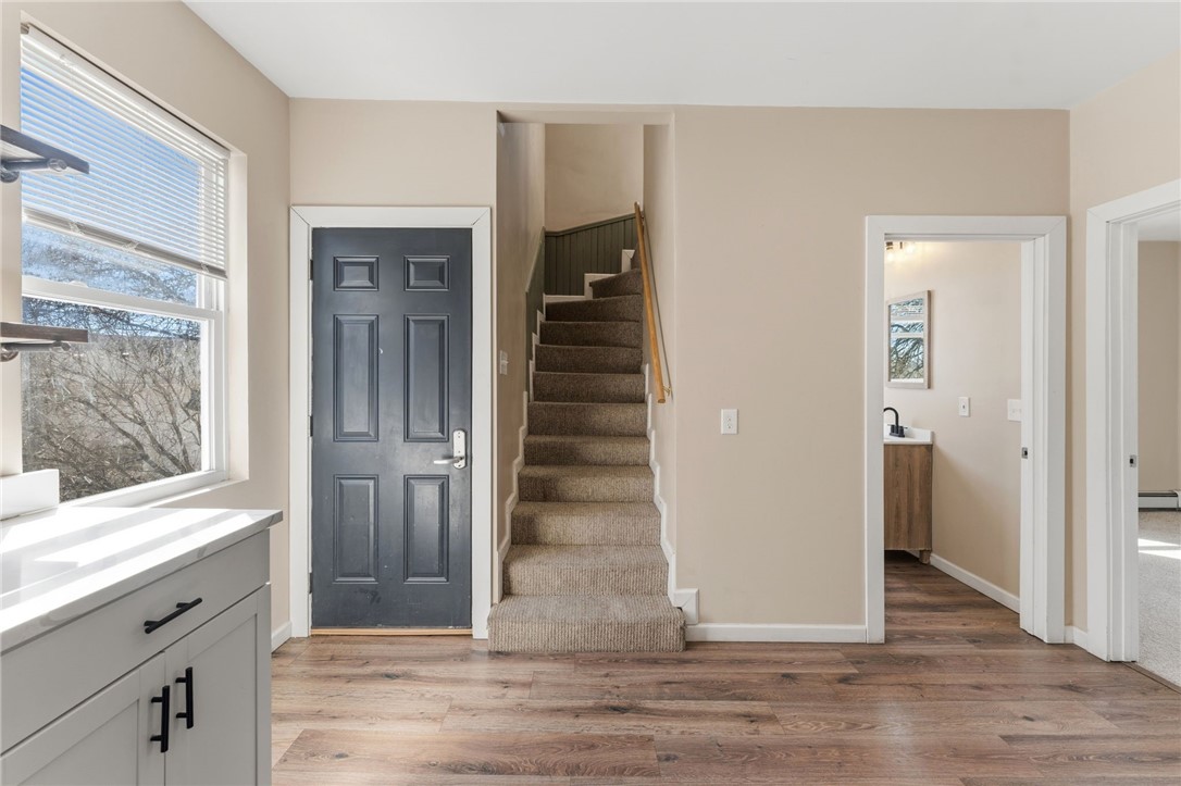 6 Stockwell Street Providence, RI 02909 - Photo 7 of 26