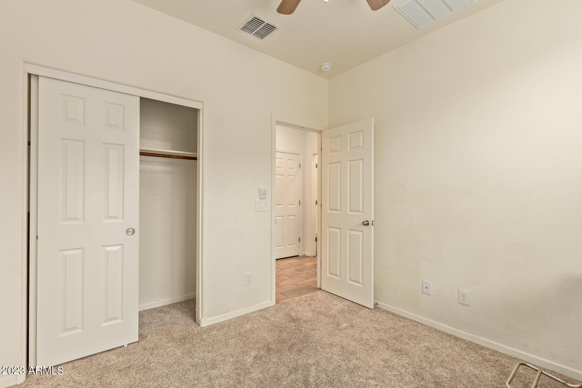 1713 Grenadine Road Phoenix, AZ 85040 - Photo 20 of 34 21 - Grenadine