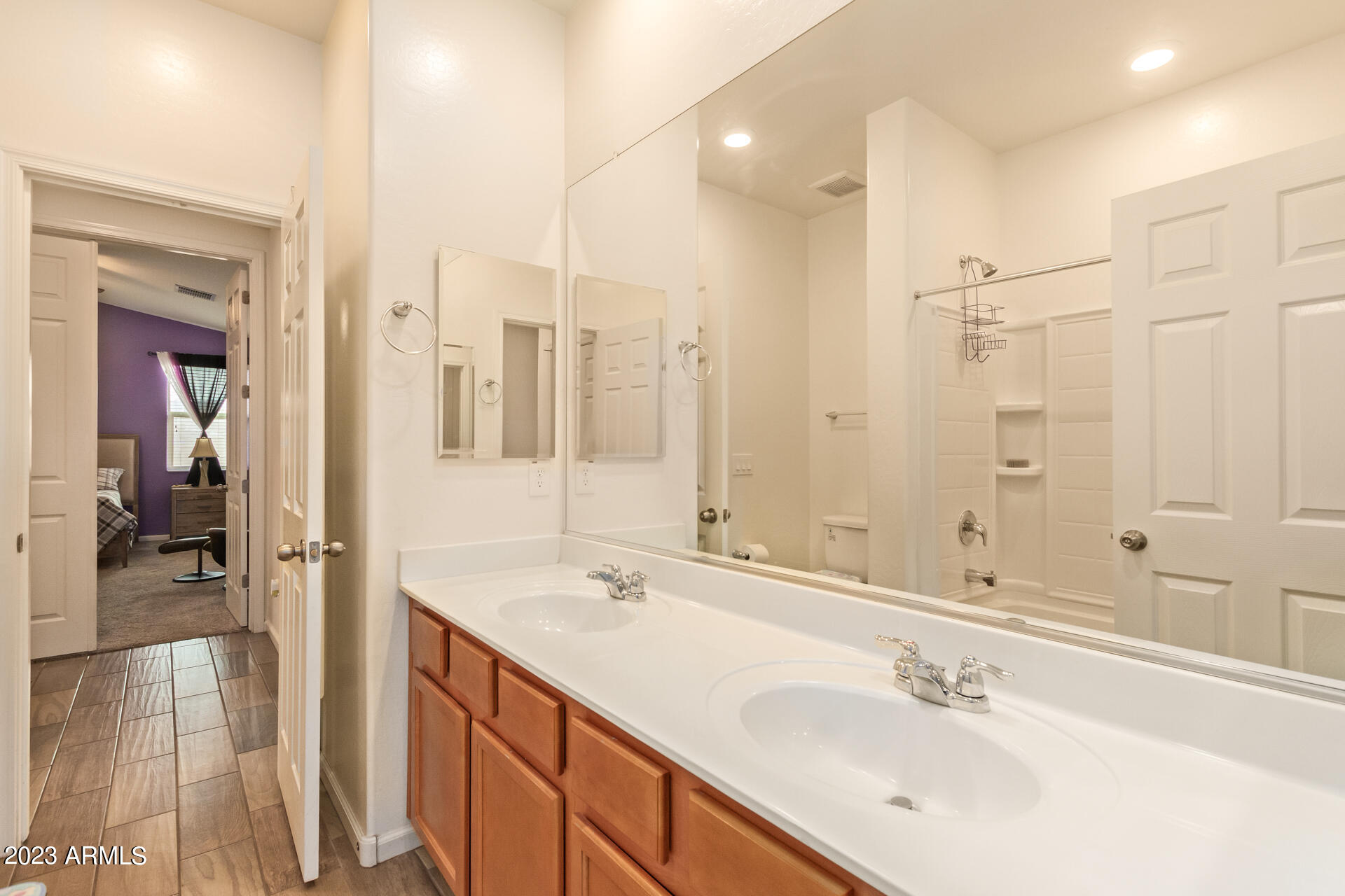 1713 Grenadine Road Phoenix, AZ 85040 - Photo 28 of 34 24 - Grenadine