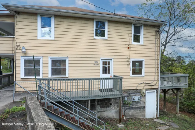 $1,800 | 4294 Rte 9W, Unit 1, West Camp, NY 12490