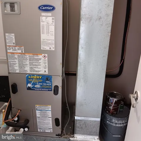 a view of washer and dryer