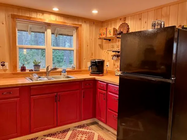 $399,900 | 45 Crooked Way, Naples, ME 04055