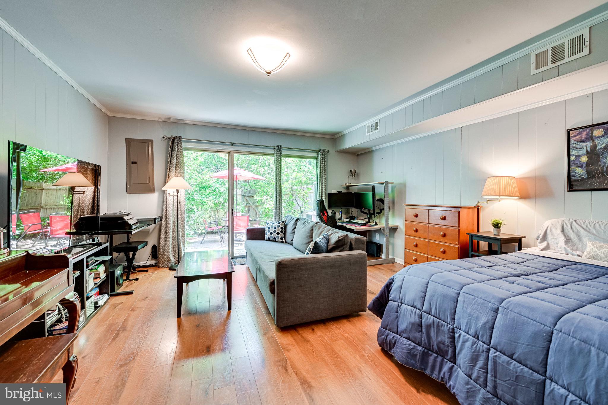 5927 Noblestown Road, Unit 49 Springfield, VA 22152 - Photo 25 of 33 Walk out from lower level to patio.